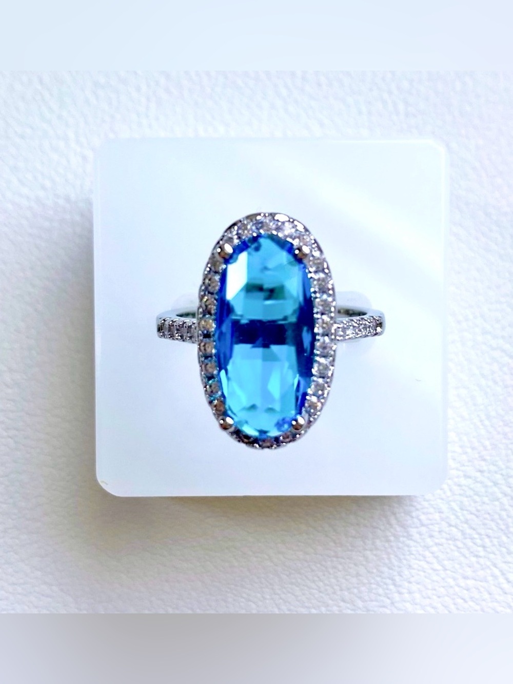 Elegant Blue Gemstone Silver Ring